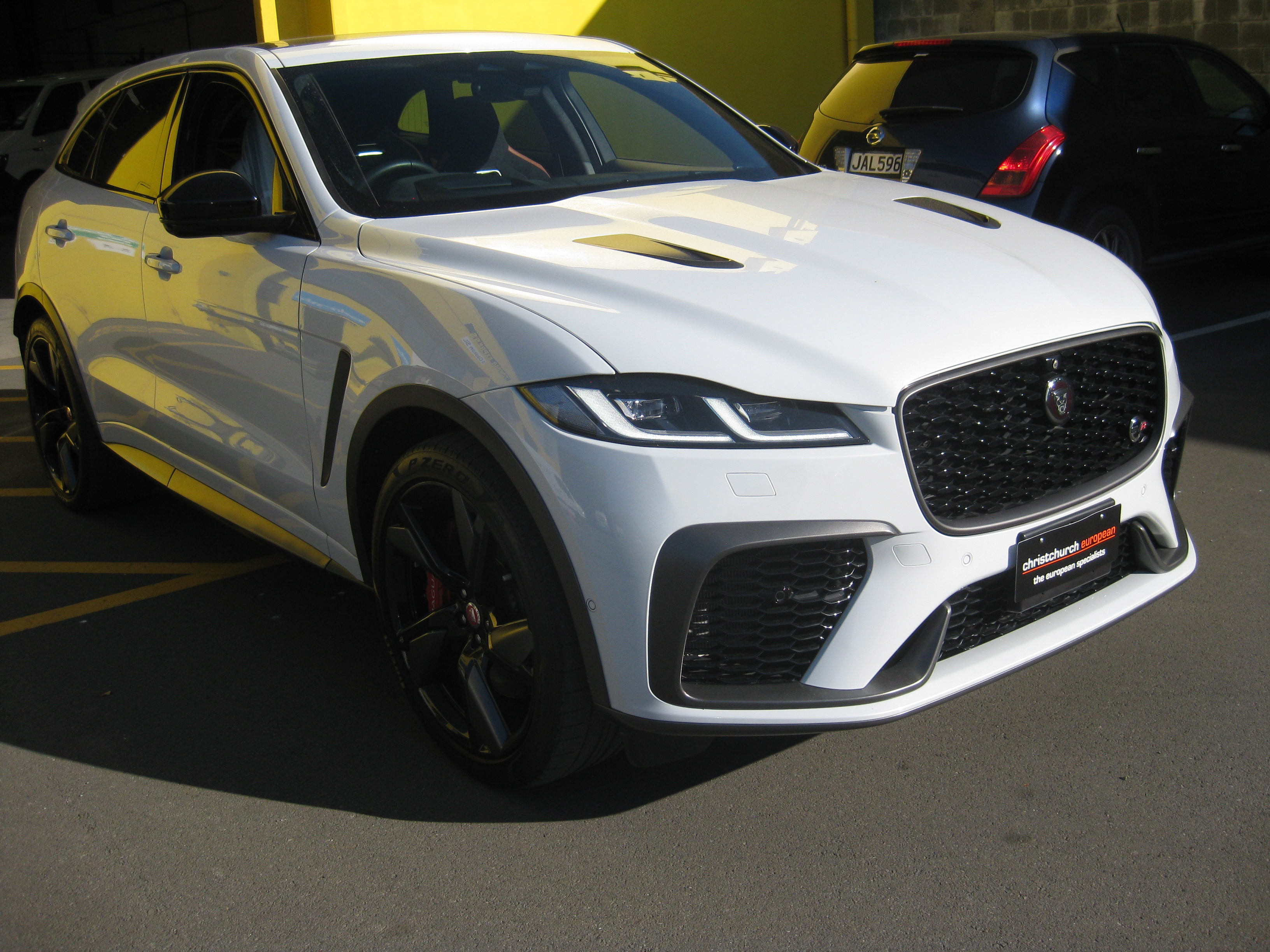 JAGUAR F-PACE STATIONWAGON 2016-CURRENT
